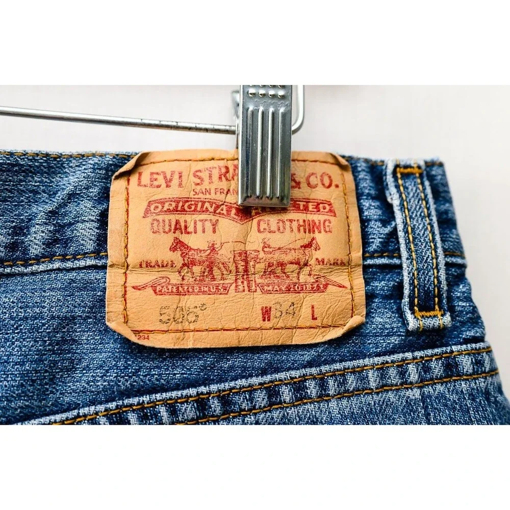 Levis 505 jean denim shorts Jorts 34 unisex